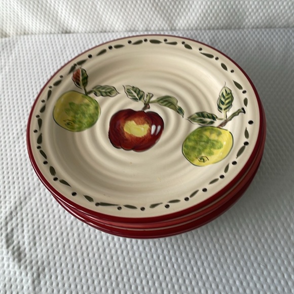 Home Trends Stoneware Apple Grove Salad Plates. Set of four. - Picture 4 of 6